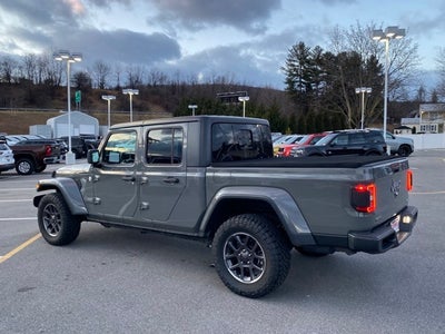 2020 Jeep Gladiator Overland 4X4