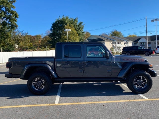 2022 Jeep Gladiator Mojave 4x4