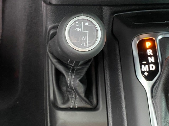 2025 Jeep Gladiator GLADIATOR HIGH TIDE 4X4