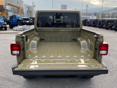 2025 Jeep Gladiator GLADIATOR HIGH TIDE 4X4