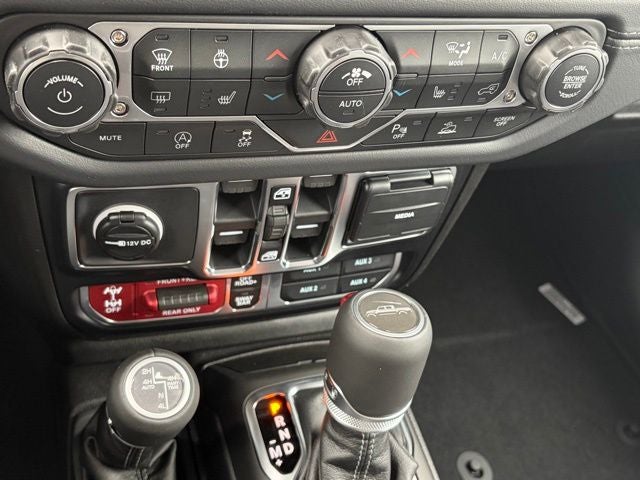 2026 Jeep Gladiator GLADIATOR RUBICON X 4X4
