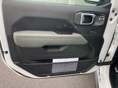 2026 Jeep Gladiator GLADIATOR MOJAVE X 4X4