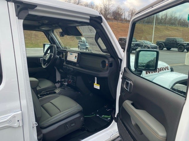 2026 Jeep Gladiator GLADIATOR MOJAVE X 4X4