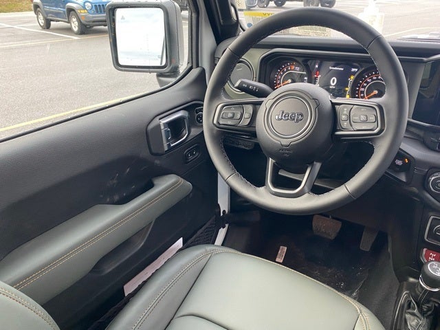 2026 Jeep Gladiator GLADIATOR MOJAVE X 4X4