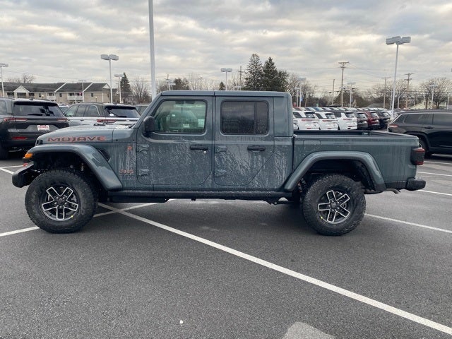 2026 Jeep Gladiator GLADIATOR MOJAVE 4X4