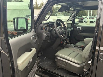 2026 Jeep Gladiator GLADIATOR MOJAVE 4X4