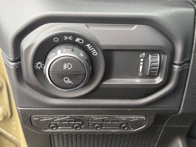 2026 Jeep Gladiator GLADIATOR MOJAVE X 4X4