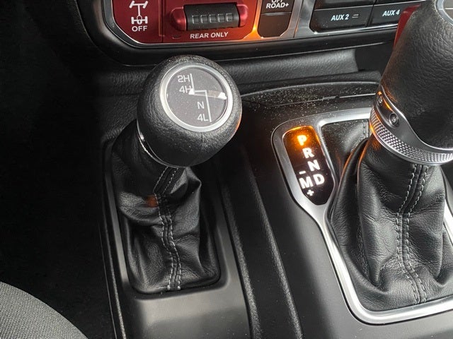 2026 Jeep Gladiator GLADIATOR MOJAVE 4X4