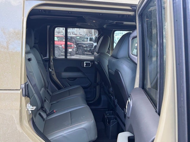 2026 Jeep Gladiator GLADIATOR MOJAVE X 4X4