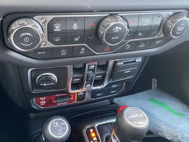 2026 Jeep Gladiator GLADIATOR MOJAVE 4X4