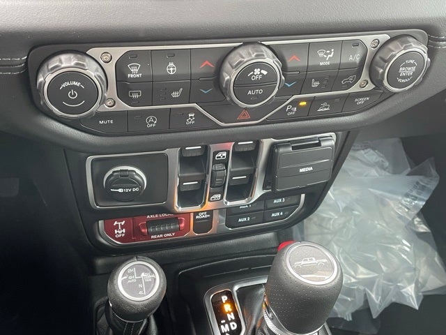 2026 Jeep Gladiator GLADIATOR MOJAVE X 4X4