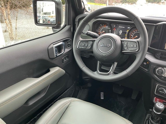 2026 Jeep Gladiator GLADIATOR MOJAVE X 4X4