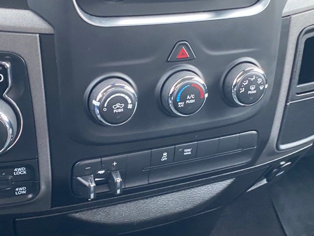 2019 RAM 1500 Classic Express Quad Cab 4x4 6'4' Box