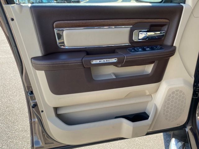 2018 RAM 1500 Laramie Crew Cab 4x4 5'7' Box