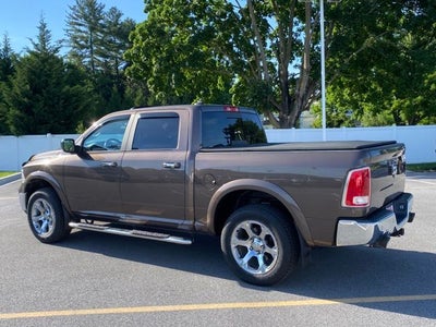 2018 RAM 1500 Laramie Crew Cab 4x4 5'7' Box