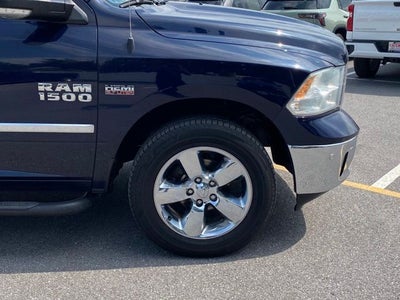 2017 RAM 1500 Big Horn Crew Cab 4x4 6'4' Box