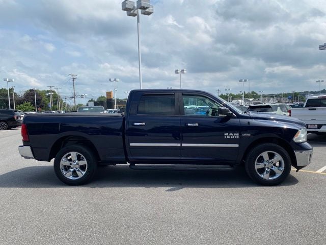 2017 RAM 1500 Big Horn Crew Cab 4x4 6'4' Box