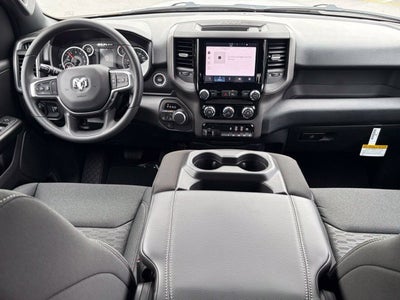 2027 RAM Ram 1500 RAM 1500 TRADESMAN QUAD CAB 4X4 6'4' BOX