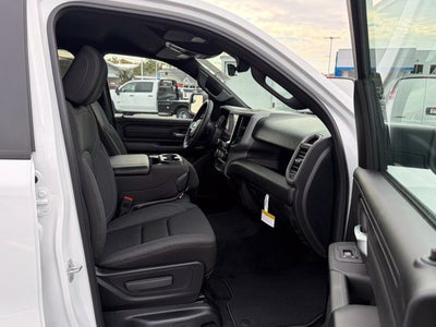 2027 RAM Ram 1500 RAM 1500 TRADESMAN QUAD CAB 4X4 6'4' BOX