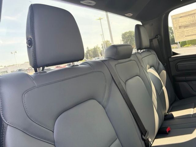 2026 RAM Ram 1500 RAM 1500 TRADESMAN QUAD CAB 4X4 6'4' BOX