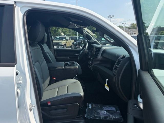 2026 RAM Ram 1500 RAM 1500 TRADESMAN QUAD CAB 4X4 6'4' BOX