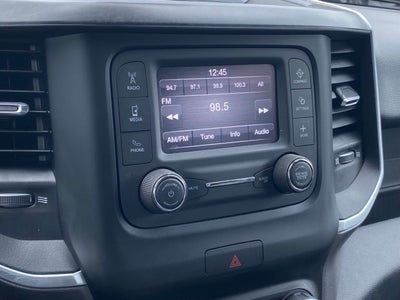 2021 RAM 1500 Big Horn Crew Cab 4x4 5'7' Box