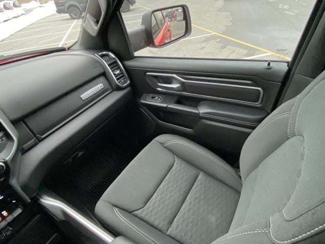 2025 RAM 1500 Big Horn Crew Cab 4x4 5'7' Box