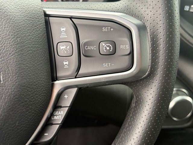 2026 RAM Ram 1500 RAM 1500 TRADESMAN CREW CAB 4X4 5'7' BOX
