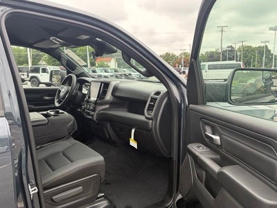 2026 RAM Ram 1500 RAM 1500 TRADESMAN CREW CAB 4X4 5'7' BOX