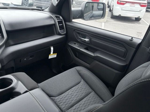 2026 RAM Ram 1500 RAM 1500 TRADESMAN CREW CAB 4X4 5'7' BOX