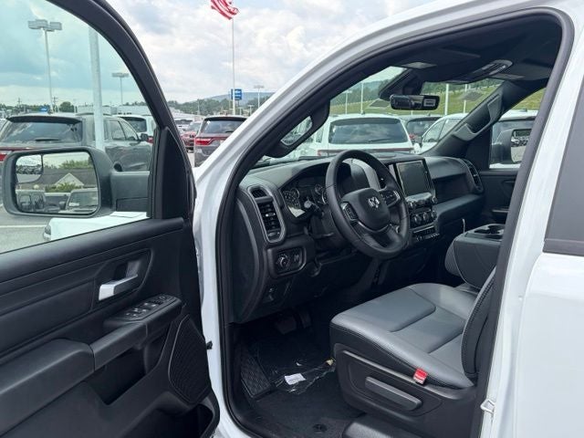2026 RAM Ram 1500 RAM 1500 TRADESMAN QUAD CAB 4X2 6'4' BOX