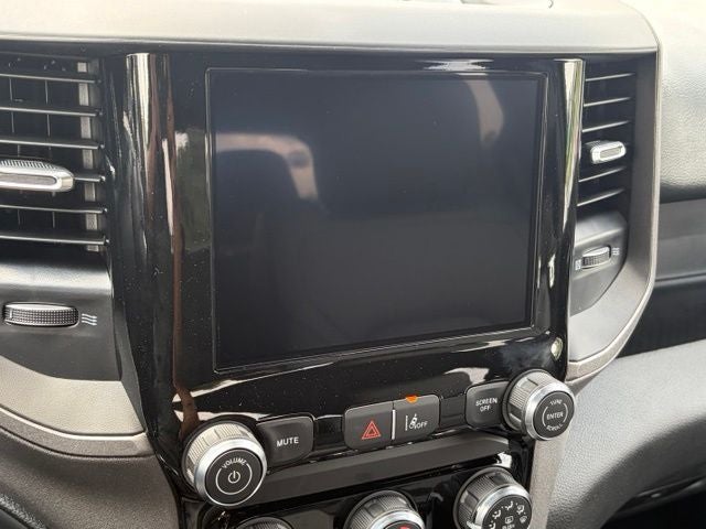 2026 RAM Ram 1500 RAM 1500 TRADESMAN QUAD CAB 4X2 6'4' BOX