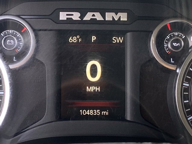 2020 RAM 1500 Big Horn Quad Cab 4x4 6'4' Box