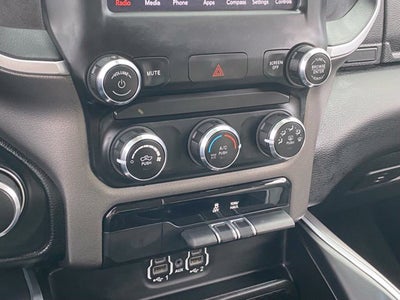 2020 RAM 1500 Big Horn Quad Cab 4x4 6'4' Box