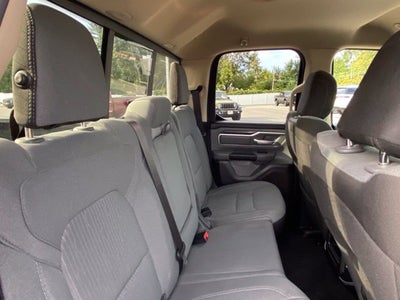 2020 RAM 1500 Big Horn Quad Cab 4x4 6'4' Box