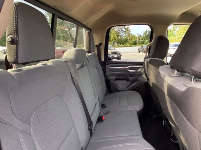 2020 RAM 1500 Big Horn Quad Cab 4x4 6'4' Box