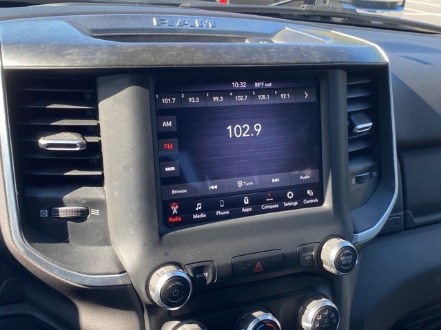 2021 RAM 1500 Big Horn Quad Cab 4x4 6'4' Box