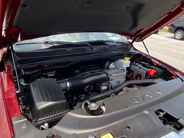 2021 RAM 1500 Big Horn Crew Cab 4x4 5'7' Box
