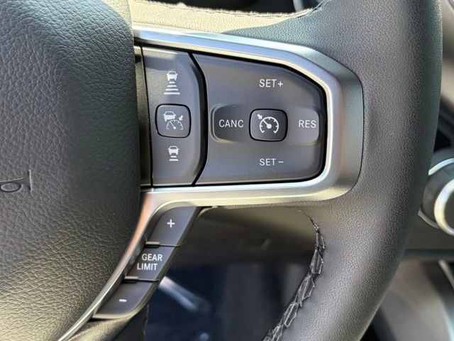 2027 RAM Ram 1500 RAM 1500 BIG HORN CREW CAB 4X4 5'7' BOX