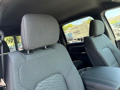 2027 RAM Ram 1500 RAM 1500 BIG HORN CREW CAB 4X4 5'7' BOX