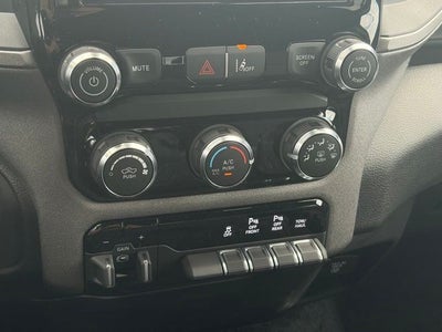 2026 RAM Ram 1500 RAM 1500 TRADESMAN CREW CAB 4X4 5'7' BOX