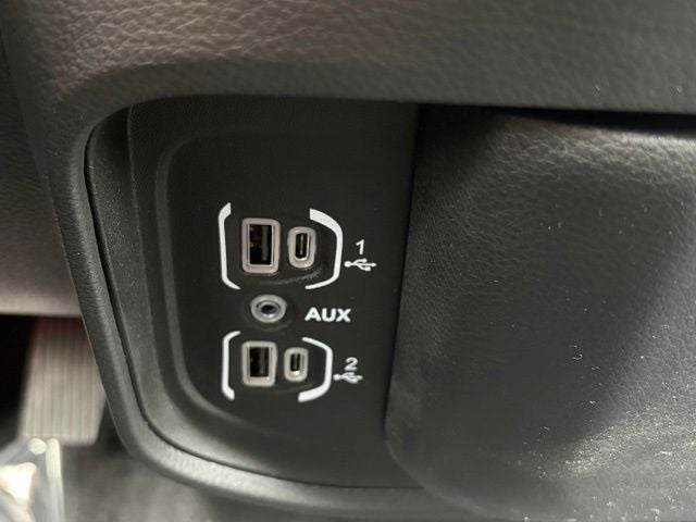 2026 RAM Ram 1500 RAM 1500 TRADESMAN CREW CAB 4X4 5'7' BOX