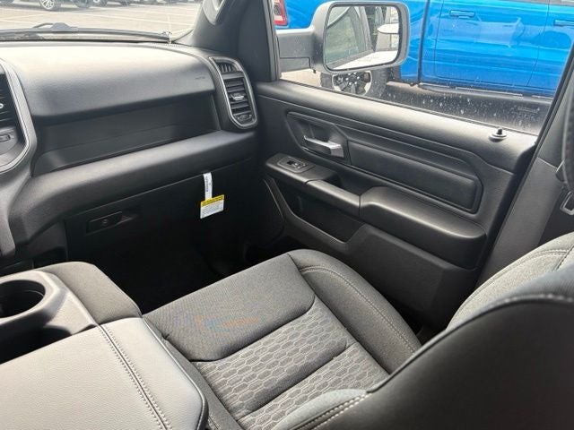 2026 RAM Ram 1500 RAM 1500 TRADESMAN CREW CAB 4X4 5'7' BOX