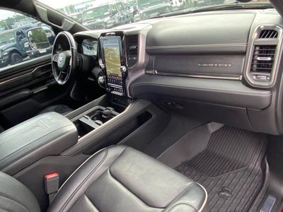 2019 RAM 1500 Limited Crew Cab 4x4 5'7' Box