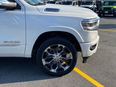 2022 RAM 1500 Limited Crew Cab 4x4 5'7' Box