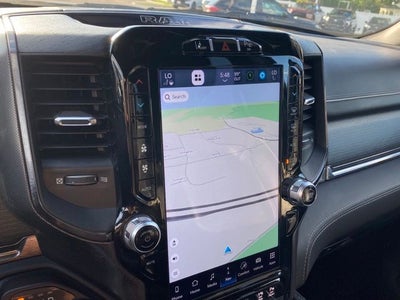 2022 RAM 1500 Limited Crew Cab 4x4 5'7' Box