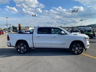 2022 RAM 1500 Limited Crew Cab 4x4 5'7' Box