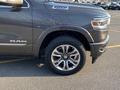 2022 RAM 1500 Limited Crew Cab 4x4 5'7' Box