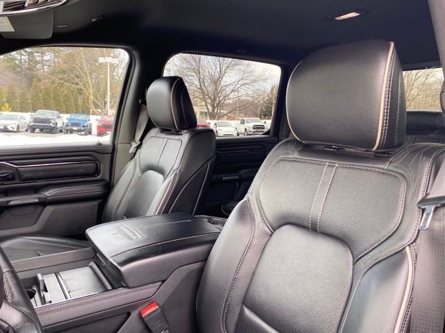 2022 RAM 1500 Limited Crew Cab 4x4 5'7' Box