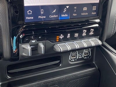 2022 RAM 1500 Limited Crew Cab 4x4 5'7' Box